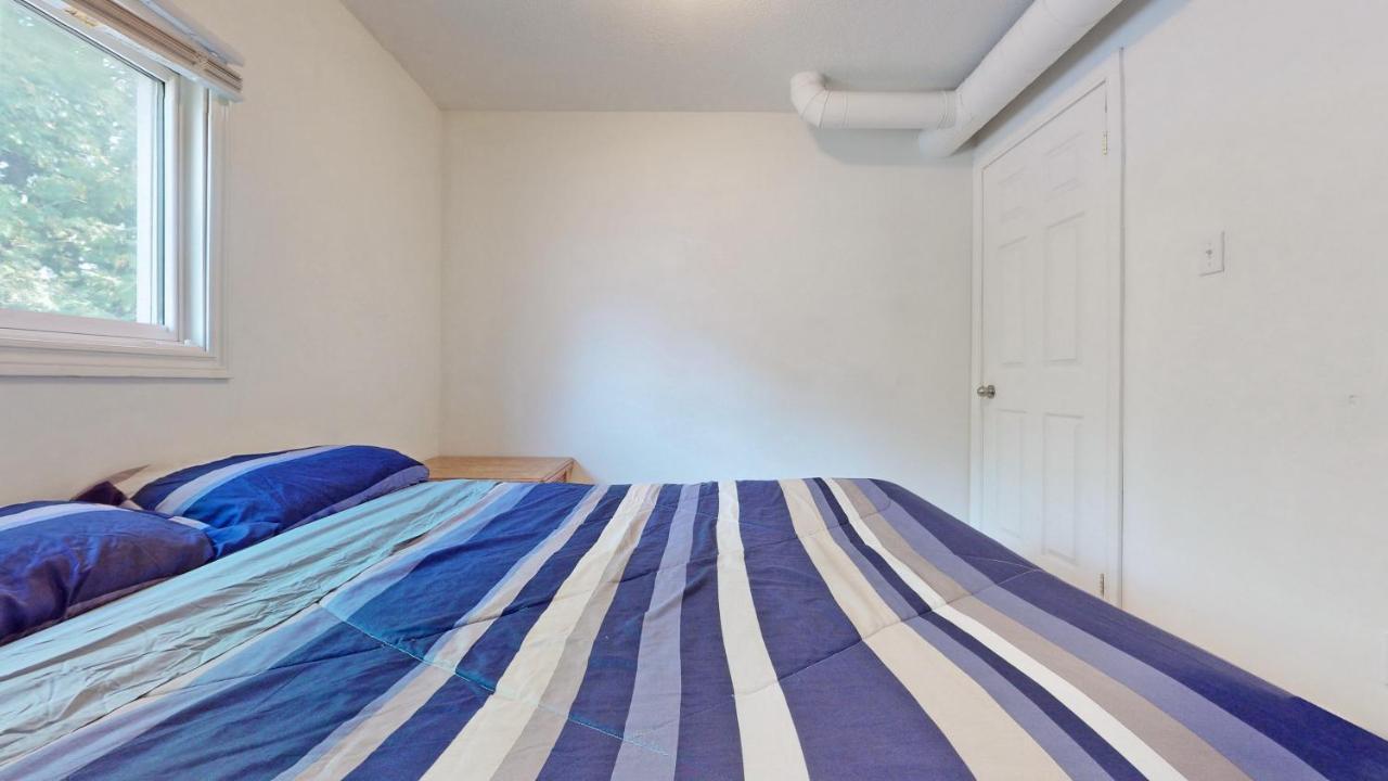 Main Beach River Retreat - Wasaga Beach 1 - Main Strip - 95 Mosley St Ngoại thất bức ảnh