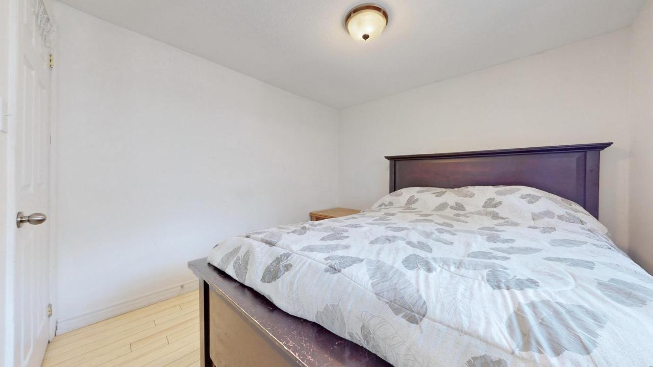 Main Beach River Retreat - Wasaga Beach 1 - Main Strip - 95 Mosley St Ngoại thất bức ảnh
